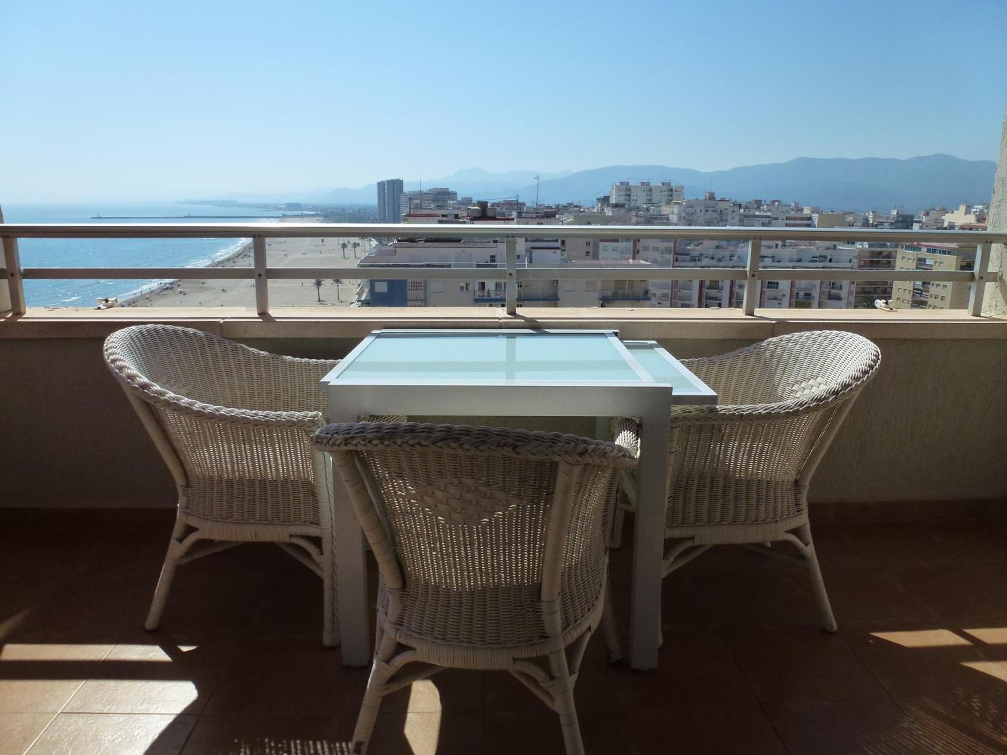 Espectacular Terraza Y Vistas En 1A Linea De Playa Apartment Cullera Bagian luar foto